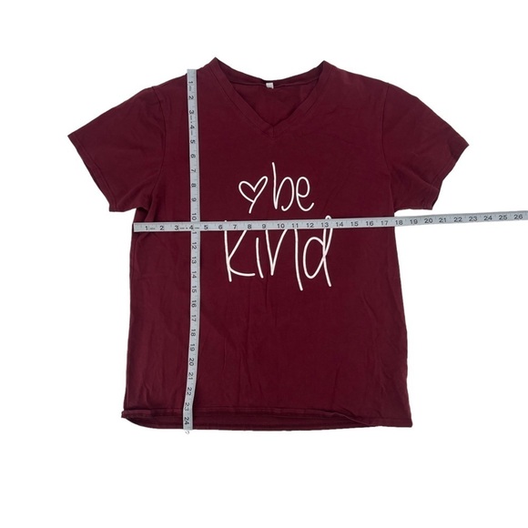 Be Kind Printed Red Short Sleeve Shirts Size Large Women's - Picture 4 of 4